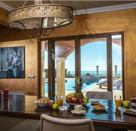 8 bedroom luxury villa with pool near Koutsounari, sleeps 16